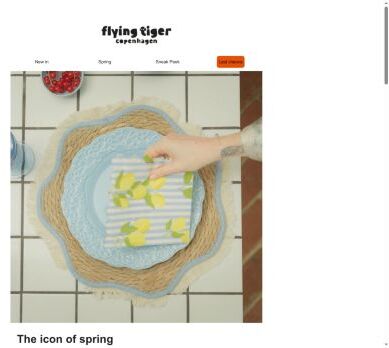 Celebrate the flower of the season 💐💙